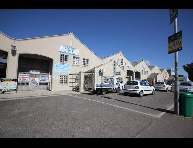 262M² WAREHOUSE TO LET IN MAITLAND